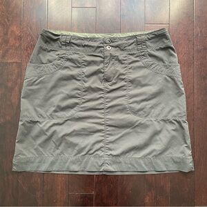 REI Women's Active Skirt Size 6 Dark Olive Green Pockets Drawstring Outdoor